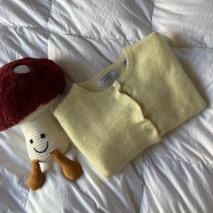 Cashmere yellow button up